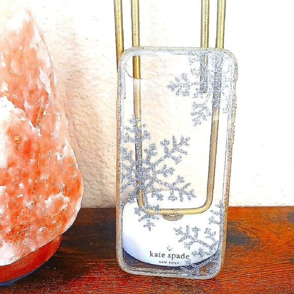 Kate Spade Silver Snowflake IPhone 7 Case Or RE-PURPOSE CRAFT - Picture 1 of 4